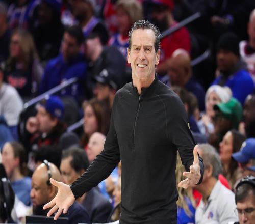 利物浦完胜,阿克灵顿,控球率超八,竞彩足球比分,竞彩体育即时比分,竞彩体育比分网,比分直播