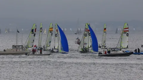 邵佳一领衔国足新帅，国际智囊团助力，足球盛宴启幕在即！