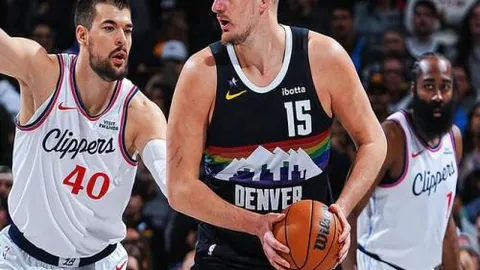 法国队评分公布：迈尼昂领跑，科纳特排名最低